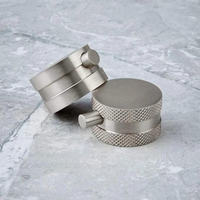 Scudo Core Chrome Round Handle, Built-in Shower Valve Fixed Head & Hand Set - Image 3